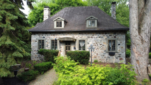 Maison unifamiliale centenaire à Montréal